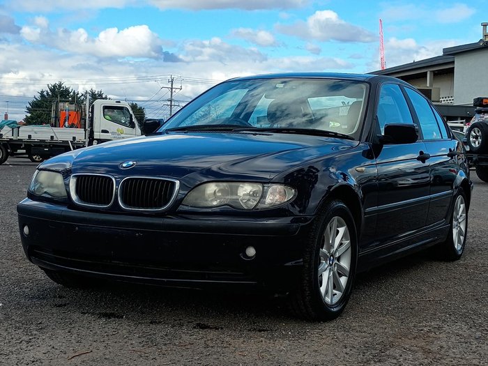 2004 BMW 3 Series 318i