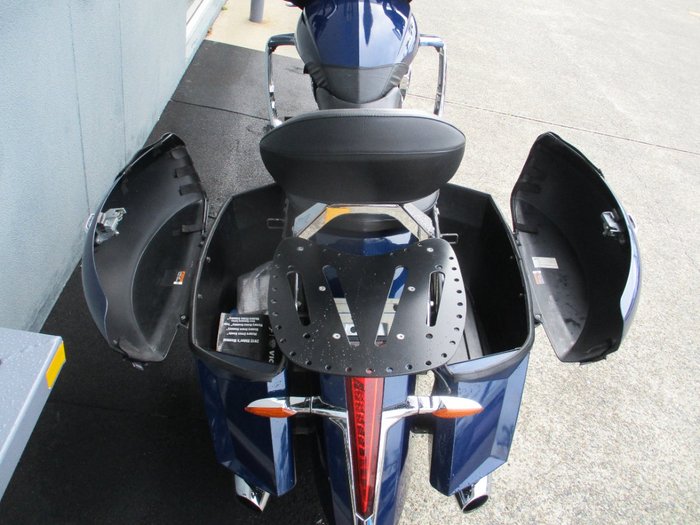 2012 VICTORY CROSS COUNTRY BLUE