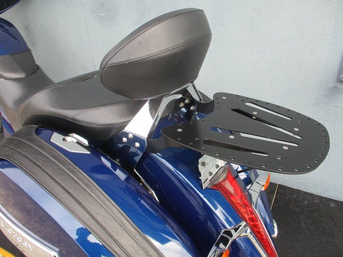 2012 VICTORY CROSS COUNTRY BLUE