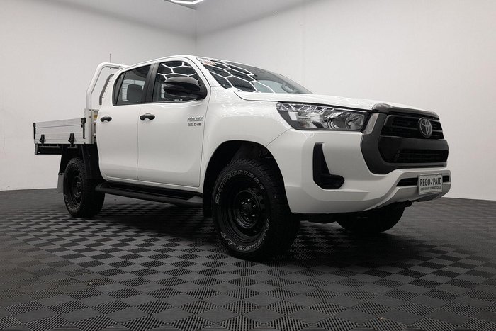 2022 Toyota Hilux SR