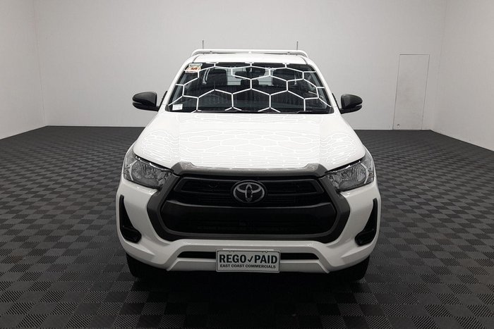 2022 Toyota Hilux SR