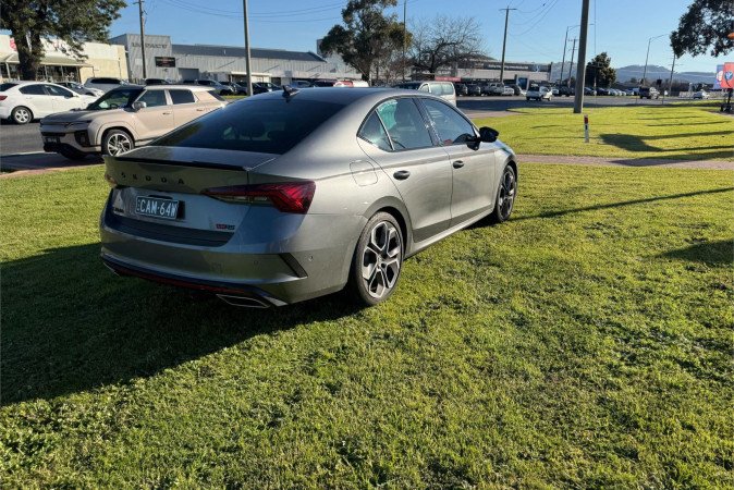 2023 SKODA OCTAVIA RS 180TSI