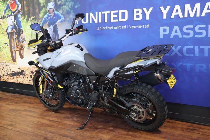 2024 Suzuki V-STROM 800 (DL800RQ) Grey
