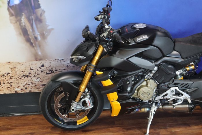 2022 Ducati 2022 Ducati 1100CC STREETFIGHTER V4 S SPORTS Black