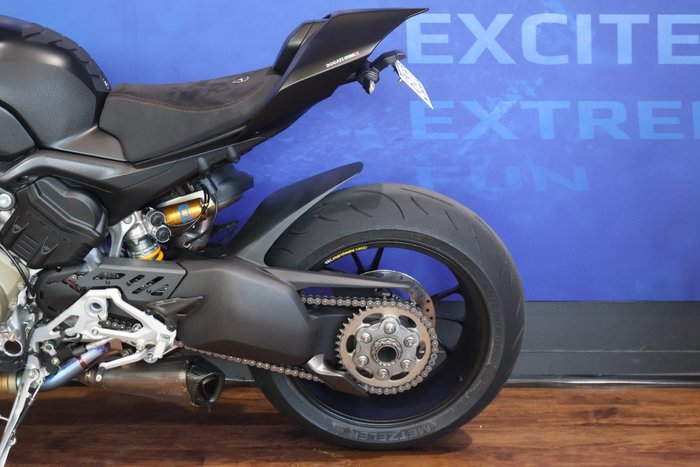 2022 Ducati 2022 Ducati 1100CC STREETFIGHTER V4 S SPORTS Black