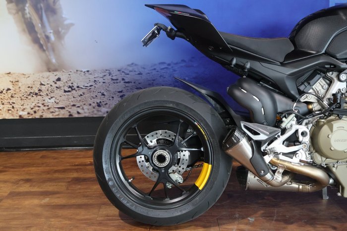 2022 Ducati 2022 Ducati 1100CC STREETFIGHTER V4 S SPORTS Black