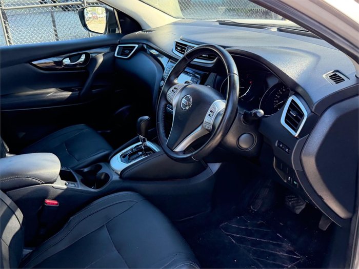 2017 NISSAN QASHQAI Ti