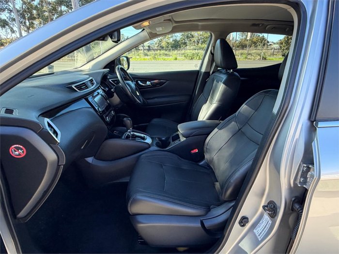 2017 NISSAN QASHQAI Ti