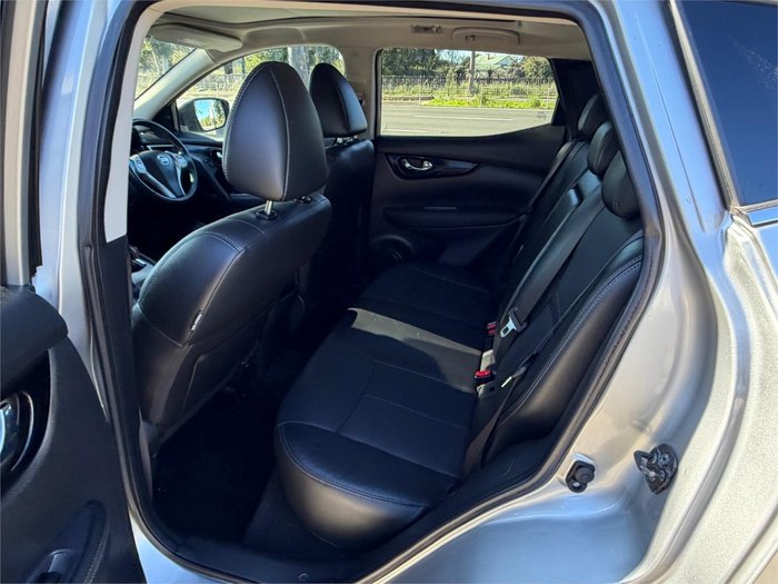 2017 NISSAN QASHQAI Ti