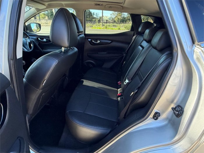 2017 NISSAN QASHQAI Ti