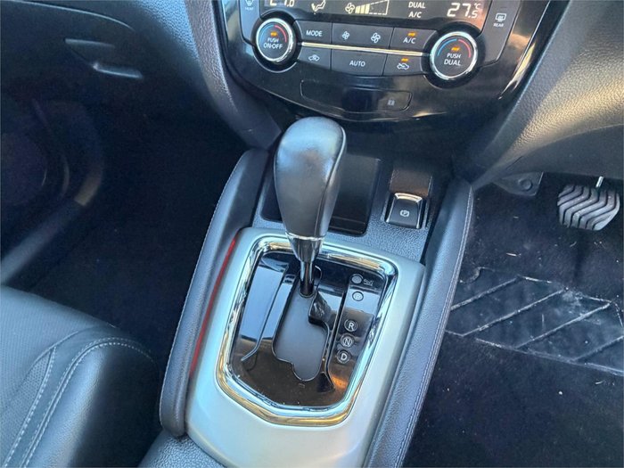 2017 NISSAN QASHQAI Ti