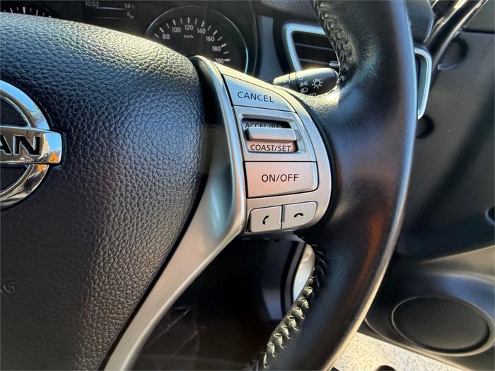 2017 NISSAN QASHQAI Ti