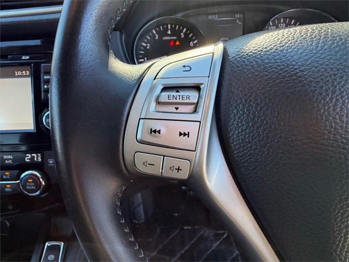 2017 NISSAN QASHQAI Ti