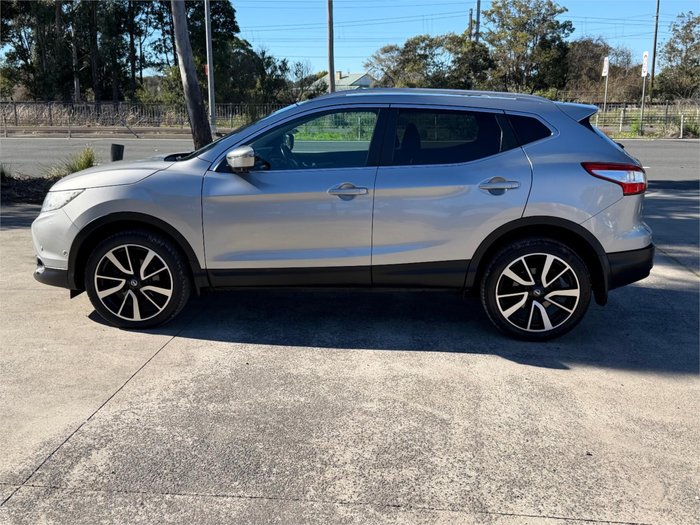 2017 NISSAN QASHQAI Ti