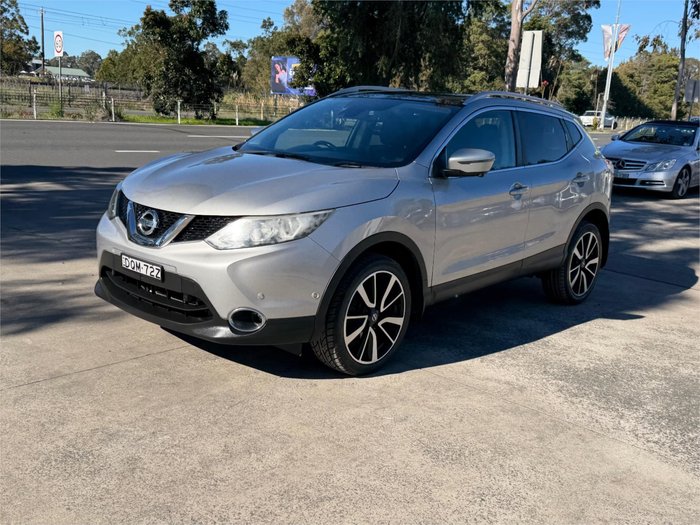 2017 NISSAN QASHQAI Ti