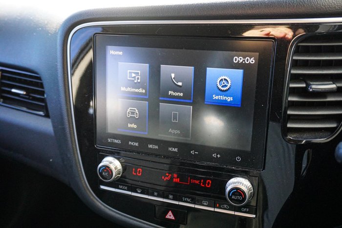 2020 Mitsubishi Outlander ES