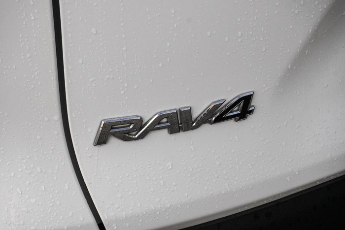 2024 Toyota RAV4 GX