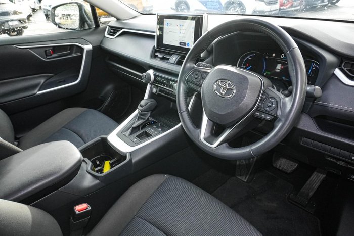 2024 Toyota RAV4 GX