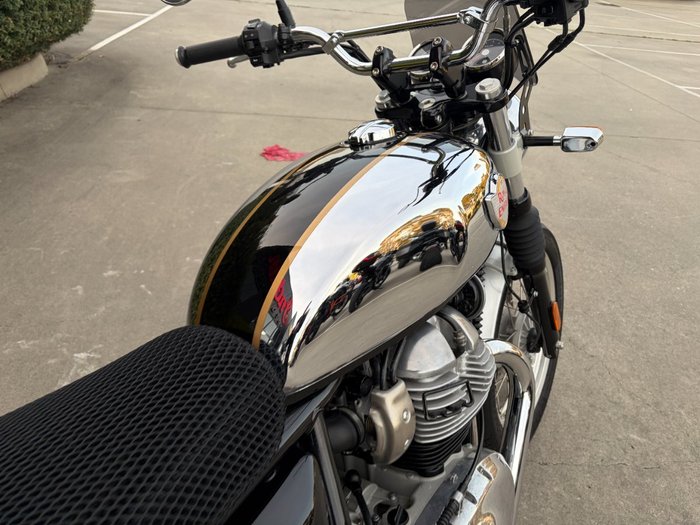 2021 Royal Enfield INTERCEPTOR 650 CHROME