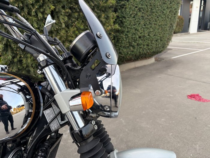 2021 Royal Enfield INTERCEPTOR 650 CHROME