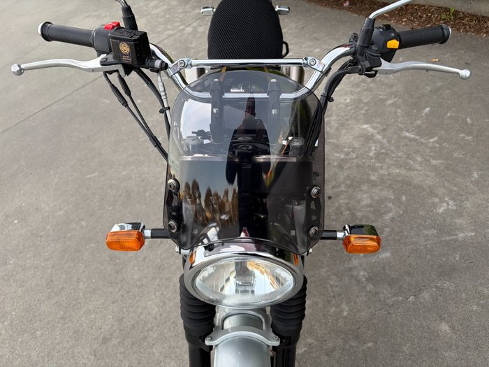 2021 Royal Enfield INTERCEPTOR 650 CHROME