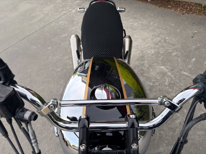 2021 Royal Enfield INTERCEPTOR 650 CHROME