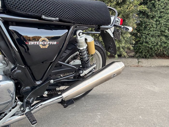 2021 Royal Enfield INTERCEPTOR 650 CHROME