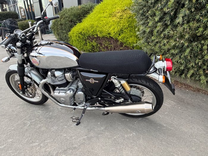 2021 Royal Enfield INTERCEPTOR 650 CHROME