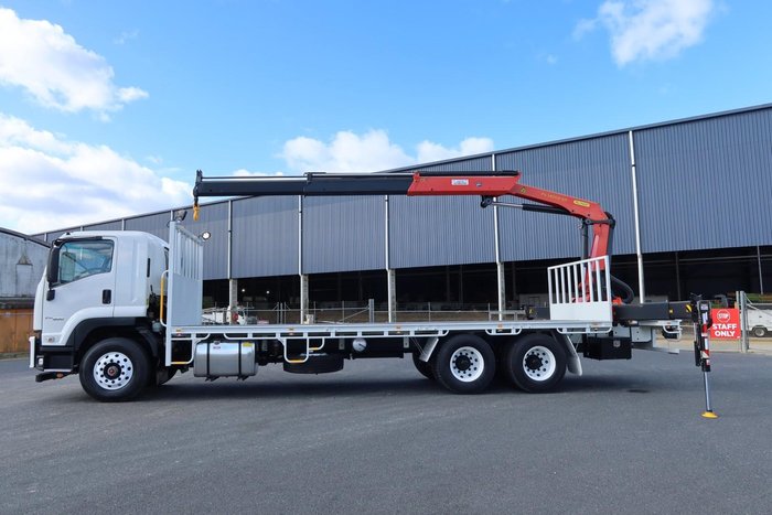 2016 Isuzu F Series FVY240-300