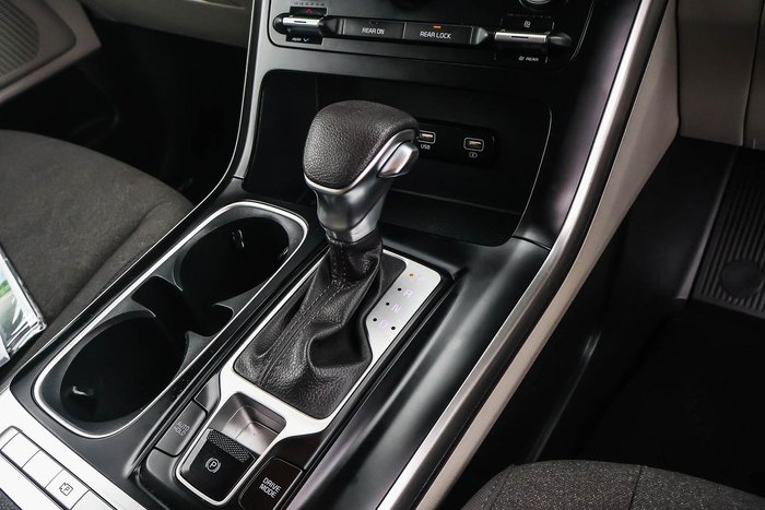 2021 Kia Carnival S