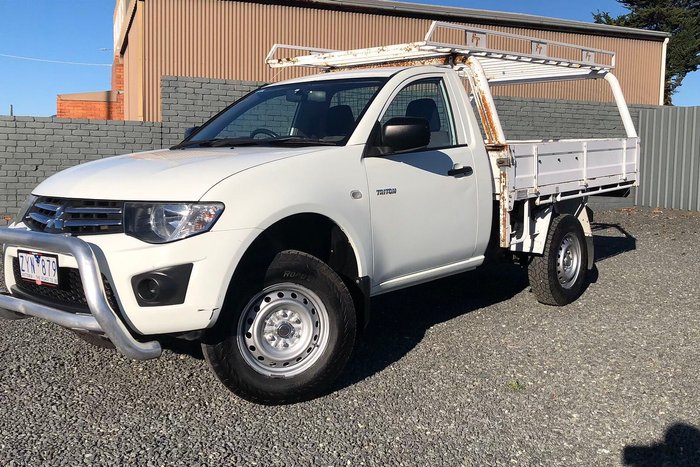 2013 Mitsubishi Triton
