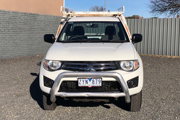 2013 Mitsubishi Triton GLX