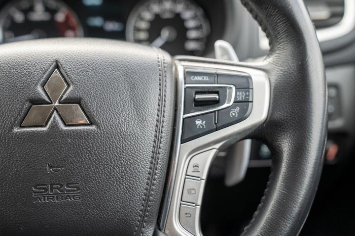 2020 Mitsubishi Pajero Sport GLS