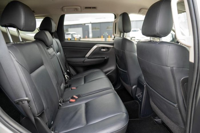 2020 Mitsubishi Pajero Sport GLS