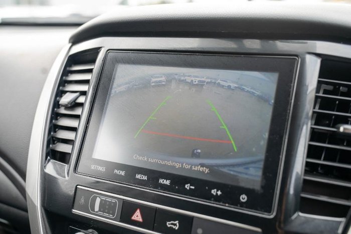 2020 Mitsubishi Pajero Sport GLS