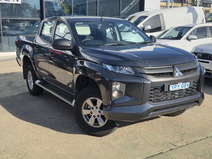 2022 Mitsubishi Triton