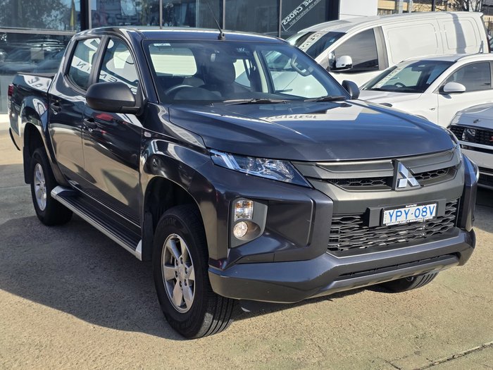 2022 Mitsubishi Triton GLX+