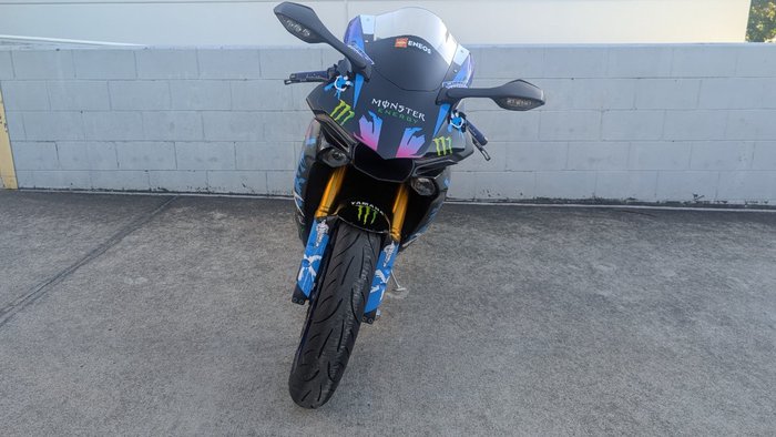 2016 Yamaha YZF-R1 Blue