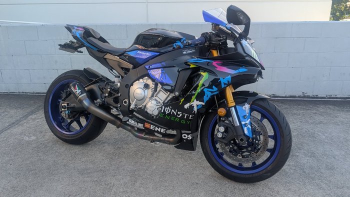 2016 Yamaha YZF-R1 Blue
