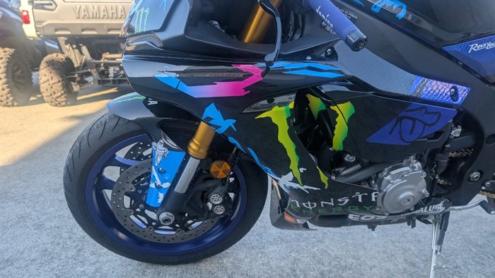 2016 Yamaha YZF-R1 Blue