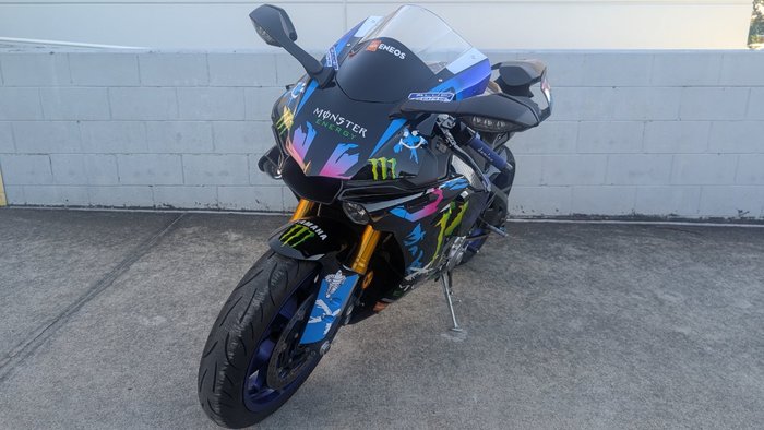 2016 Yamaha YZF-R1 Blue