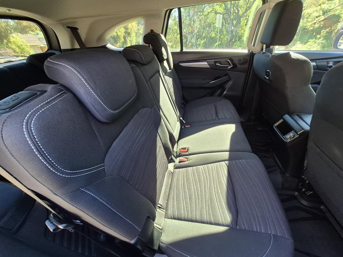 2022 Isuzu MU-X LS-U