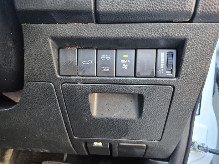 2022 Isuzu MU-X LS-U