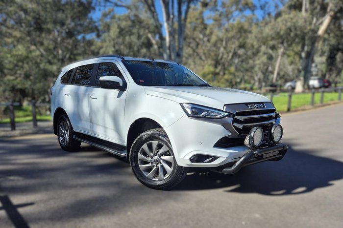 2022 Isuzu MU-X LS-U