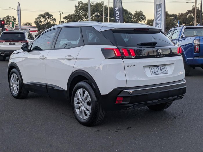 2018 Peugeot 3008 Active