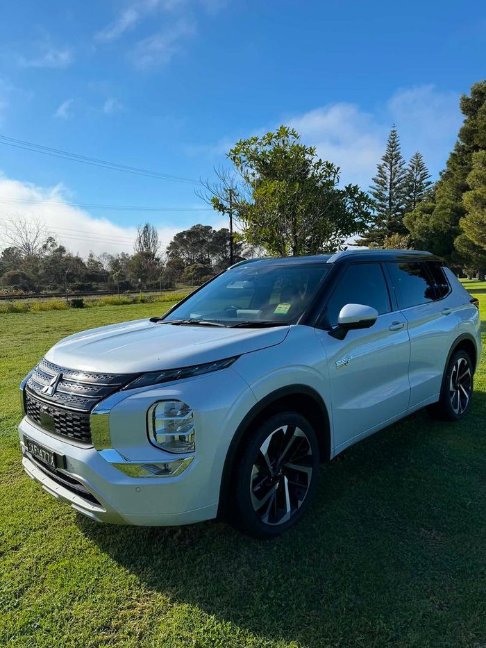 2025 Mitsubishi Outlander