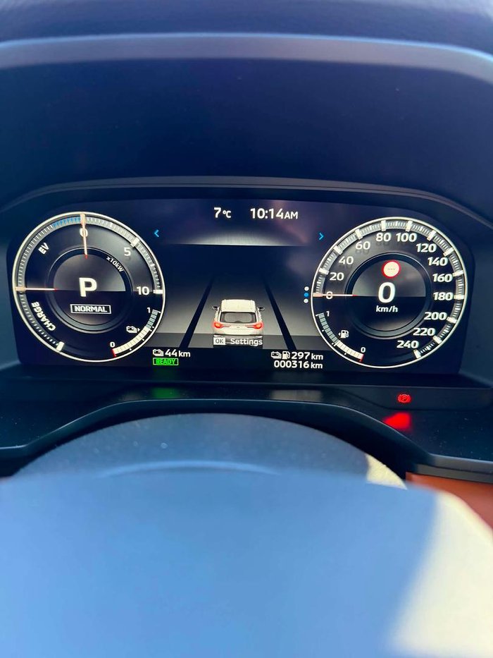2025 Mitsubishi Outlander PHEV Exceed Tourer