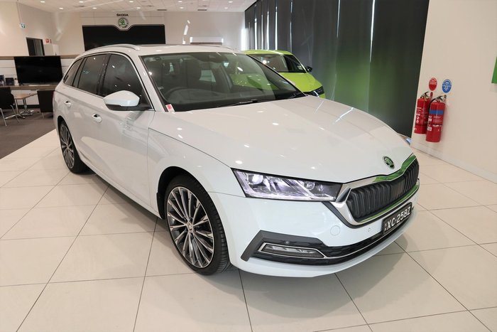 2022 SKODA Octavia