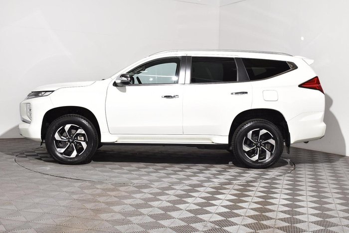 2024 Mitsubishi Pajero Sport Exceed