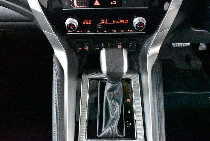 2024 Mitsubishi Pajero Sport Exceed